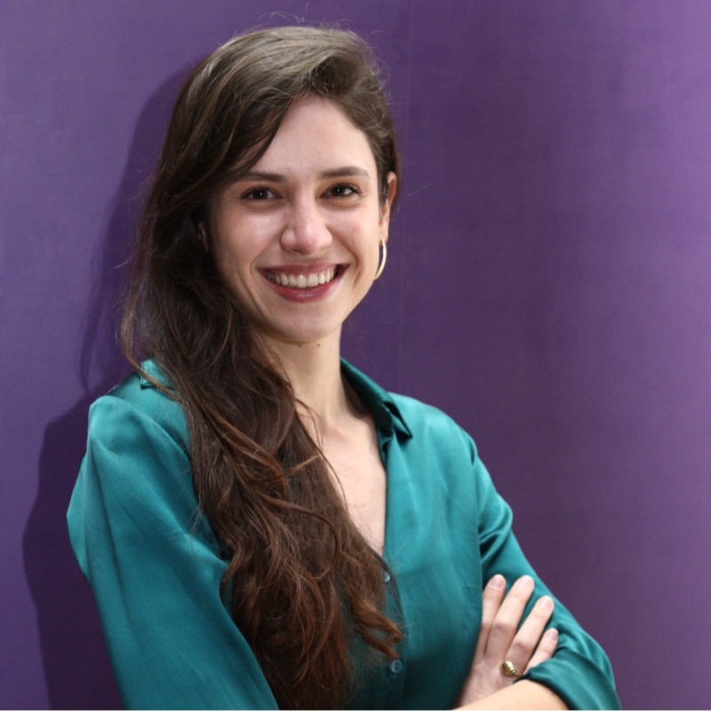 Ana Carolina Domingues